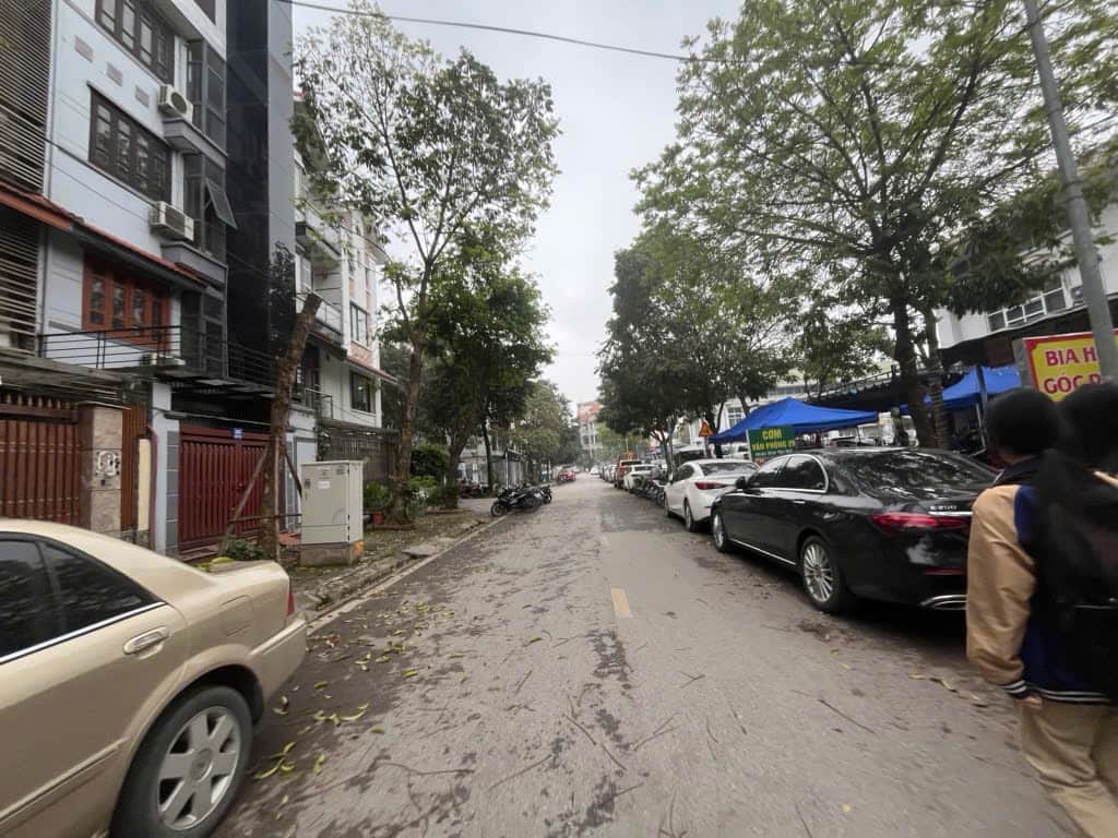 nhà đất Định Công