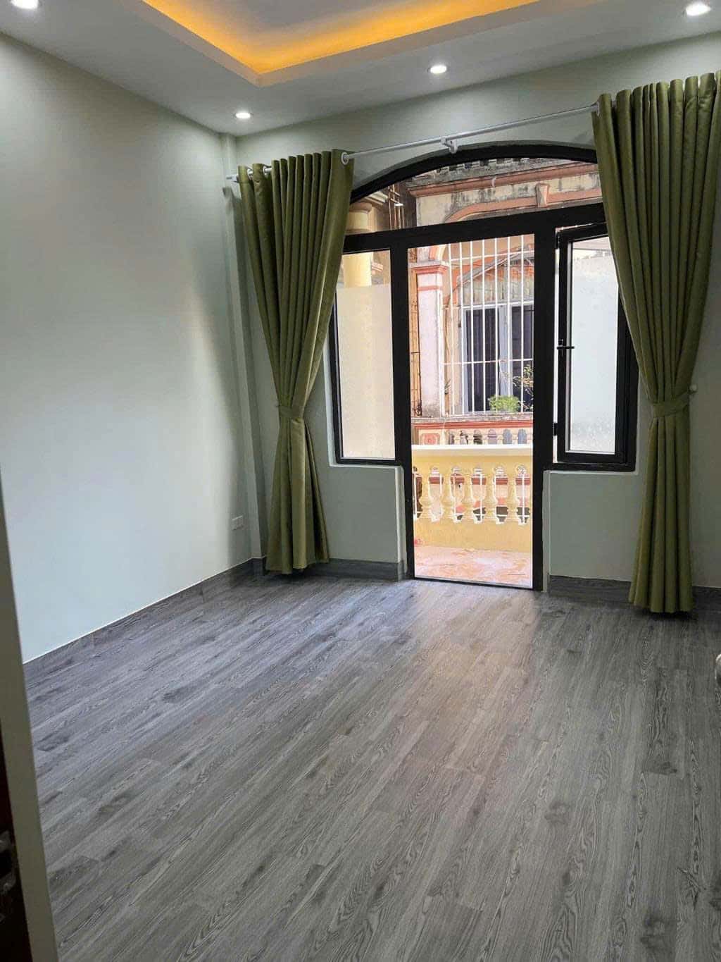 nhà đất Định Công