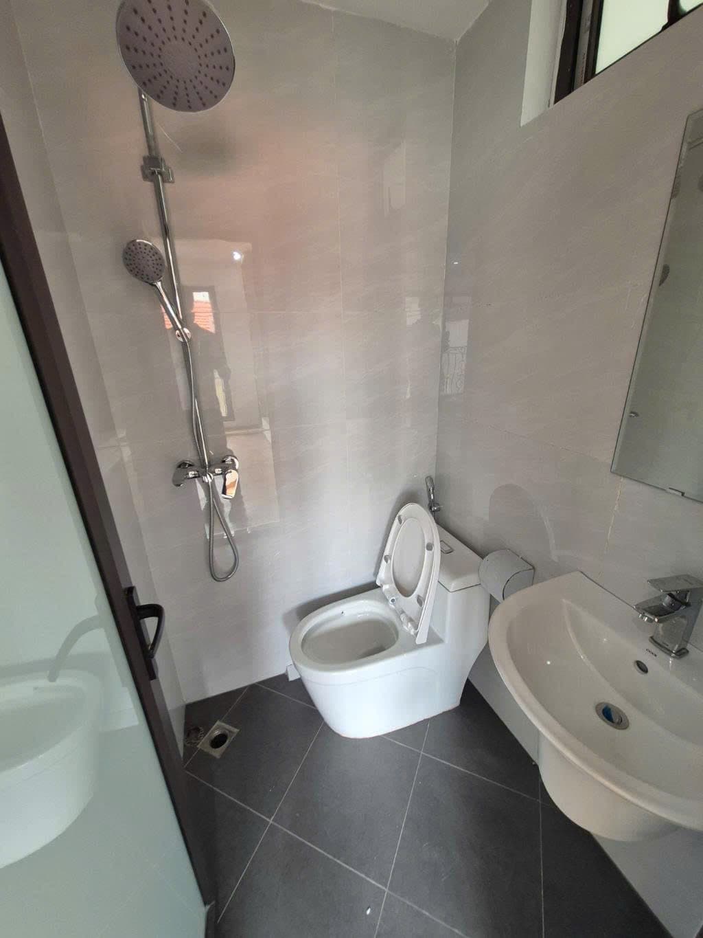 nhà đất Định Công