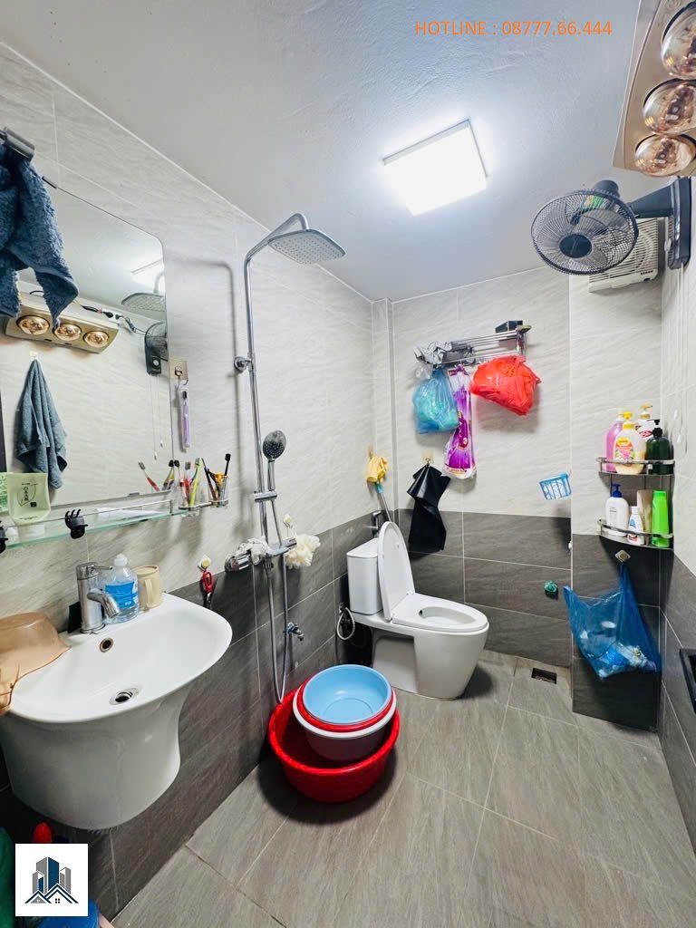 nhà đất Định Công