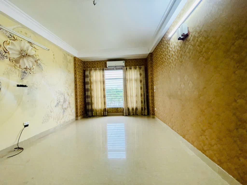 nhà đất Định Công