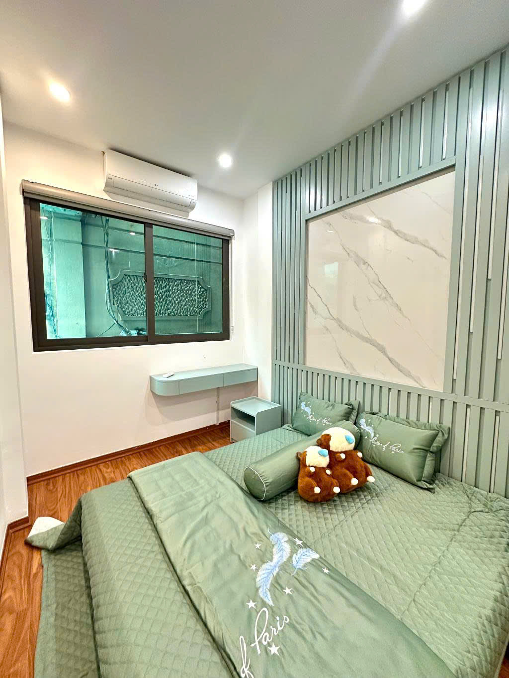 nhà đất Định Công