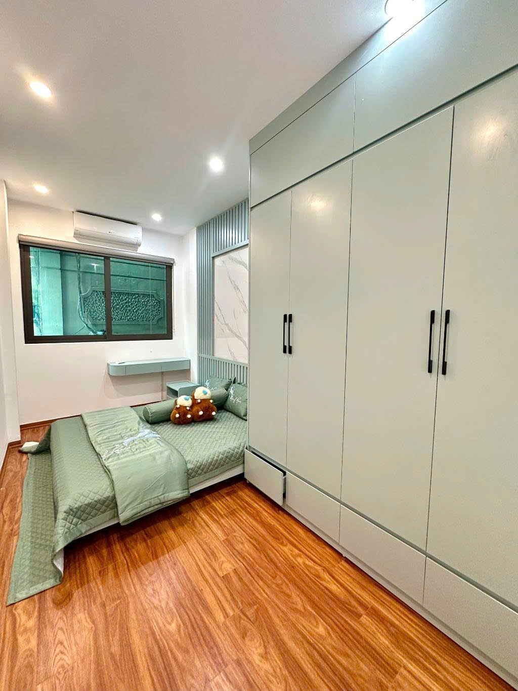 nhà đất Định Công